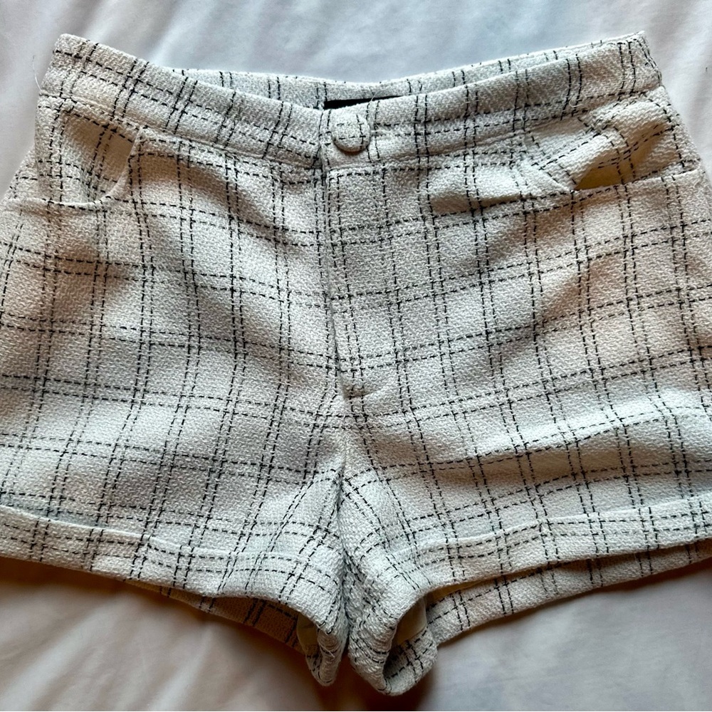 Forever 21 White and Gray Plaid Knit Bermuda Shorts